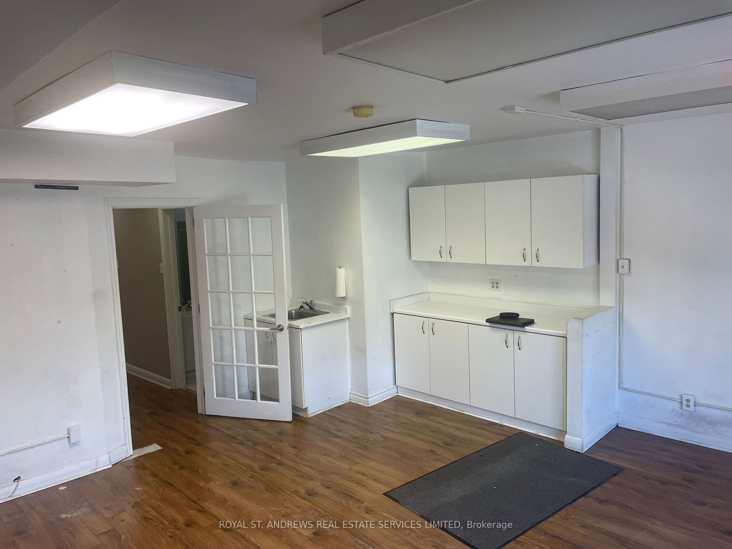 2601 Yonge Street E - Photo 2