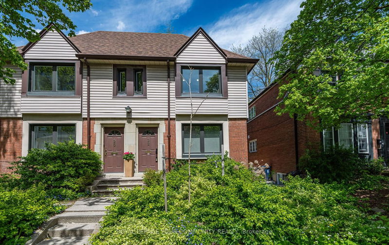 home for lease on Main-22 Strathgowan Avenue