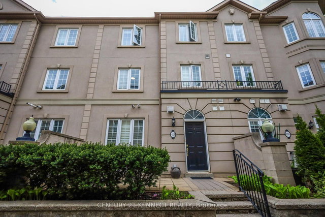 413 - 31 Avondale Avenue