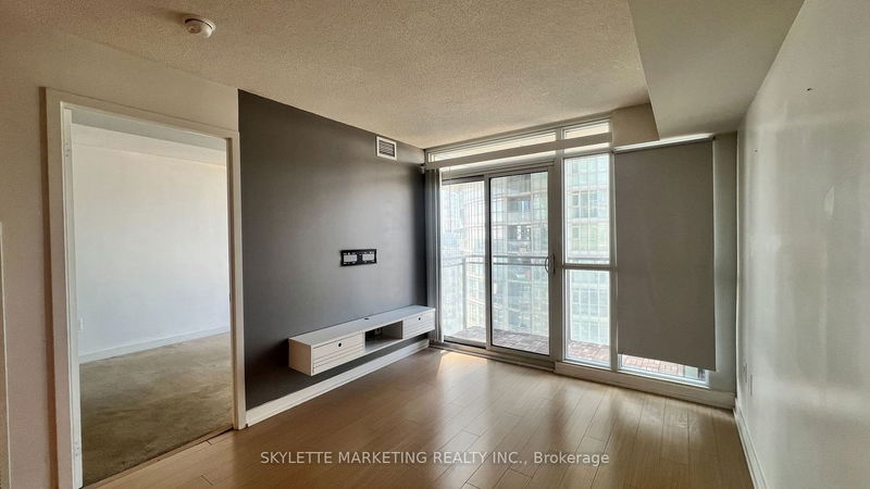 home for lease on 2911-15 Iceboat Terrace