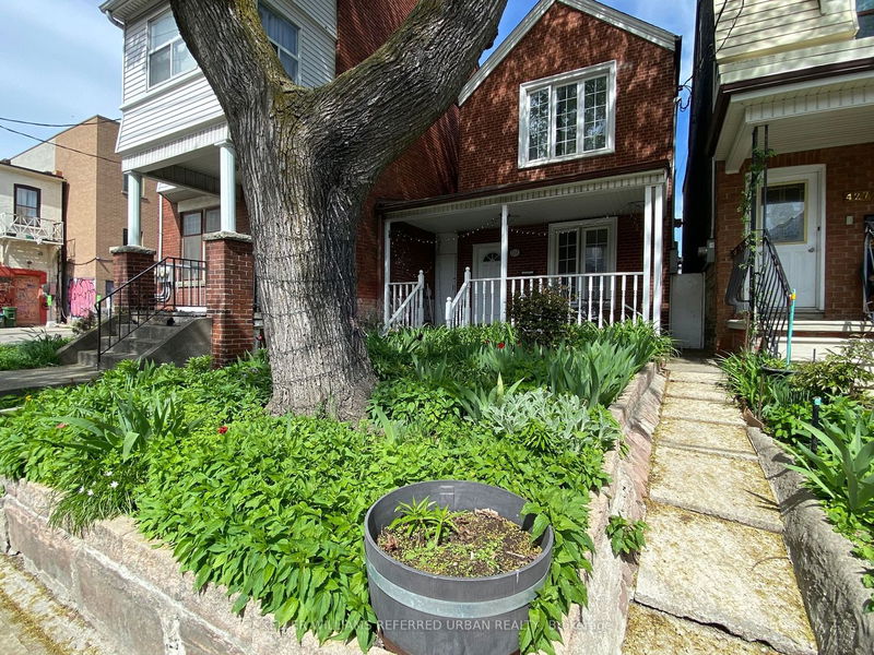 home for lease on Main-429 Ossington Avenue