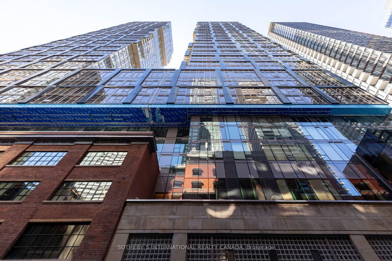 home for lease on 2913-35 Mercer Street