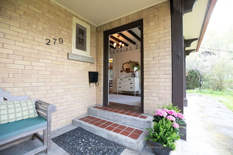 279 Blythwood Rd  Toronto, M4N 1A7 | Image 12