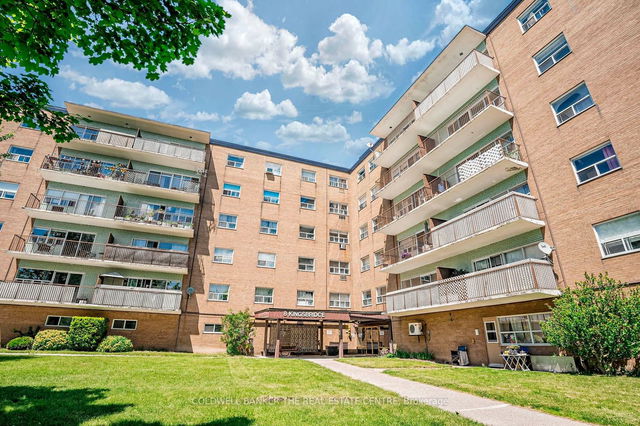 102 - 8 Kingsbridge Court
