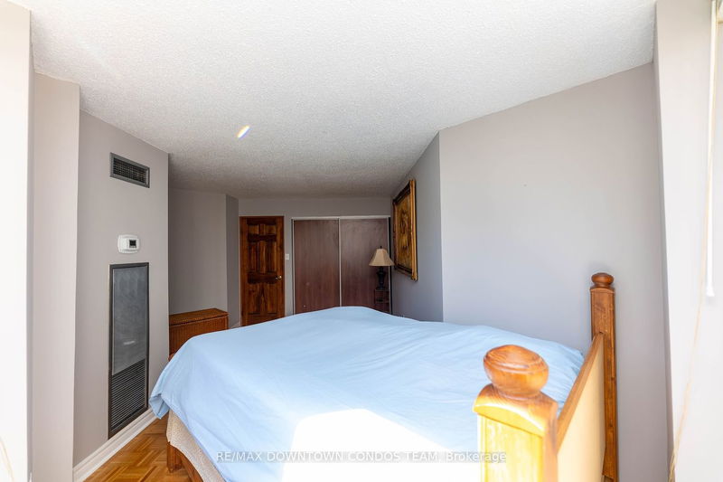  506 - 44 St Joseph St  Toronto, M4Y 2W4 | Image 21