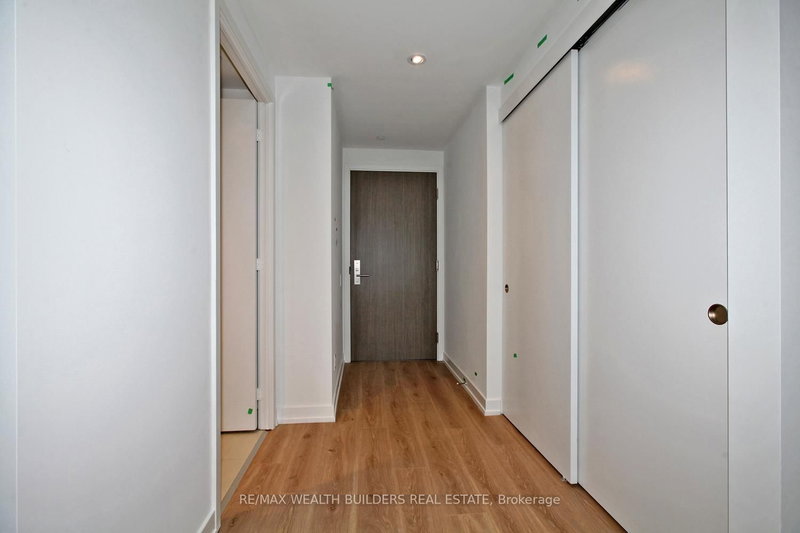 Room1