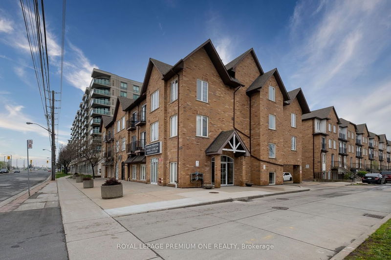 home for sale on 308-1000 Sheppard Avenue W