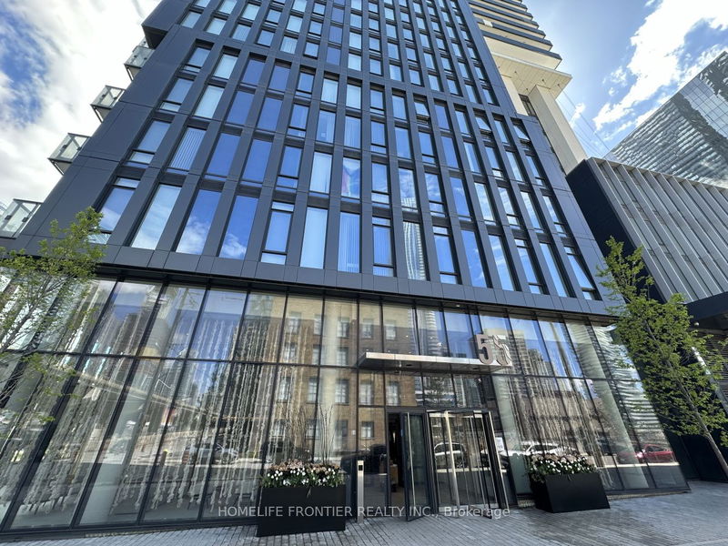 home for lease on 1605-55 Cooper Street