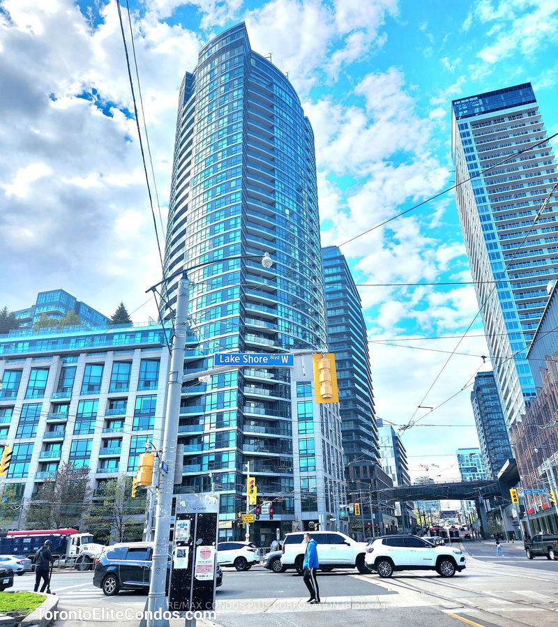 home for lease on 218-600 Fleet Street