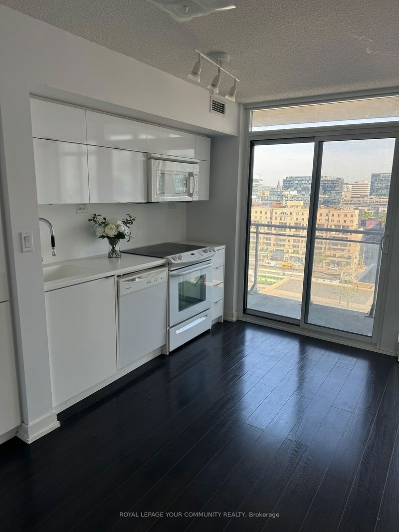 home for lease on 1607-151 Dan Leckie Way