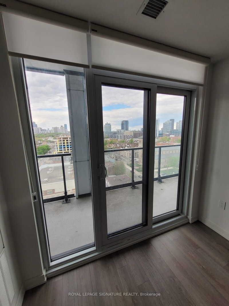 Room2
