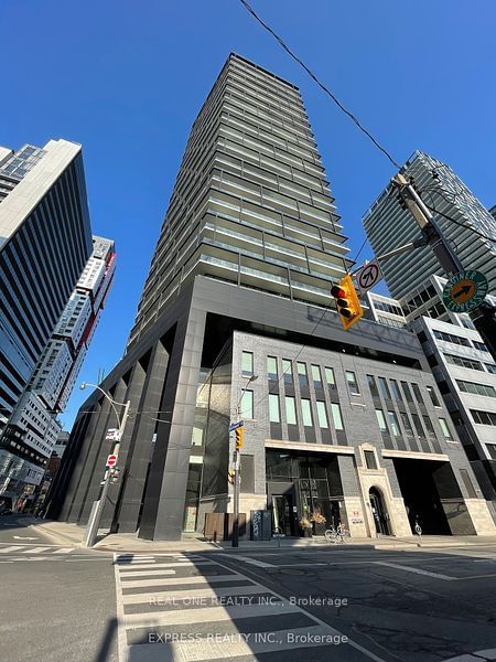home for lease on 1805-125 Peter Street