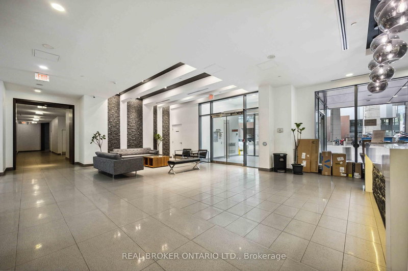 219 - 20 Bruyeres Mews, Toronto, M5V 0G8 | Image 3