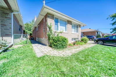 Detached House leased at #2-36 Beaver Valley Road, Toronto, Ontario, M3H 4S1 - Bathurst Manor - MLS: C8332076