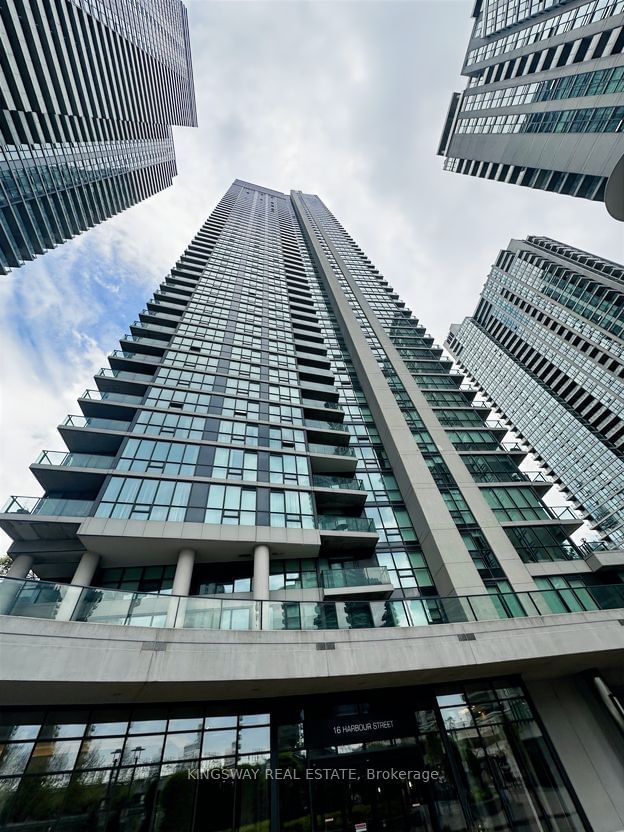 home for lease on 1709-18 Harbour Street