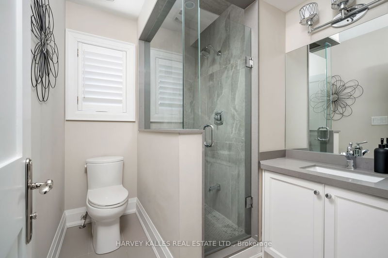 72 Lawton Blvd  Toronto, M4V 2A2 | Image 30