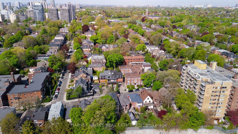 72 Lawton Blvd  Toronto, M4V 2A2 | Image 39