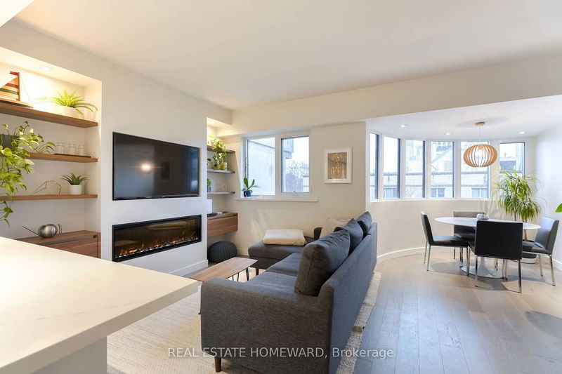 home for sale on TH16-80 Adelaide Street E