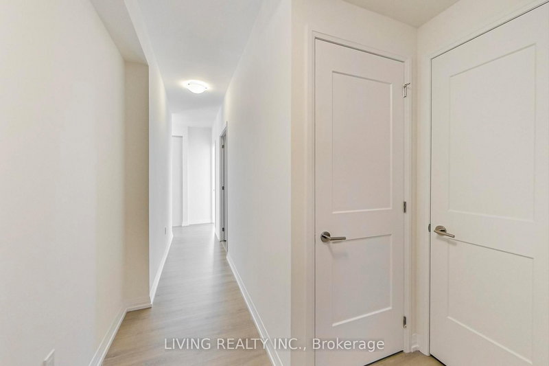 3212 - 50 Dunfield Ave, Toronto, M4S 0E4 | Image 3