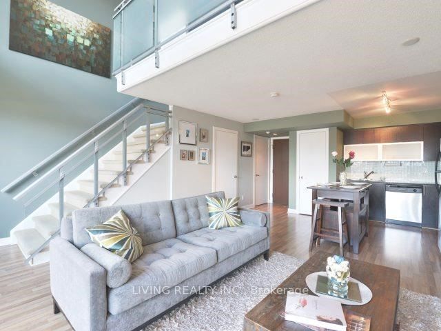 home for lease on 414-80 Western Battery Road
