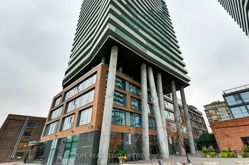 home for lease on 2104-70 Distillery Lane