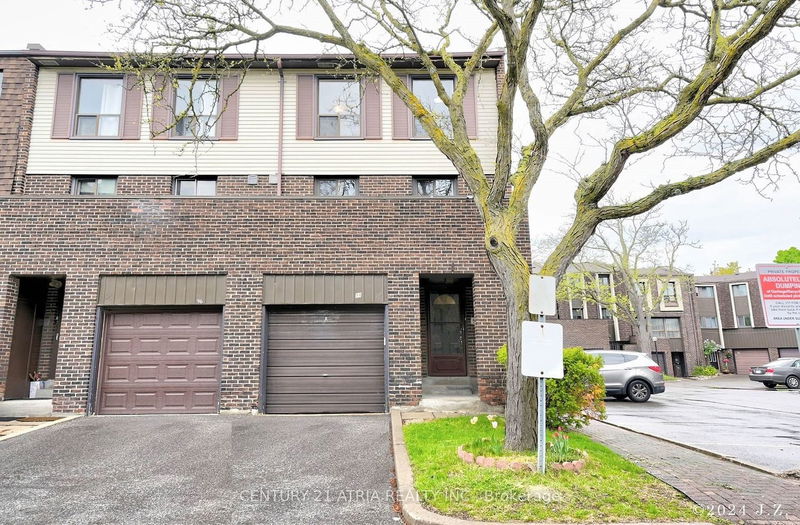 home for sale on 94 Spire Hillway