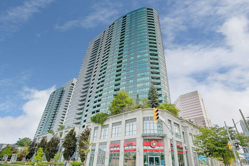 home for sale on 1106-15 Greenview Avenue