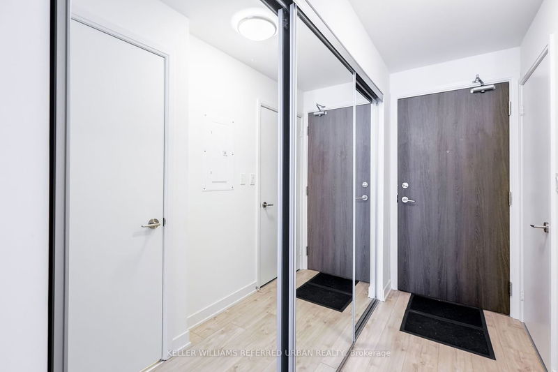 home for lease on 1412E-576 Front Street W