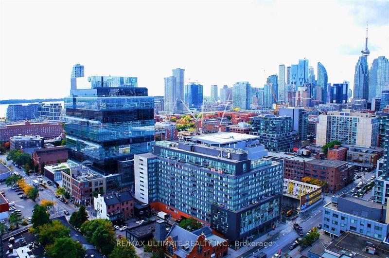 home for lease on 2309-120 Parliament Street