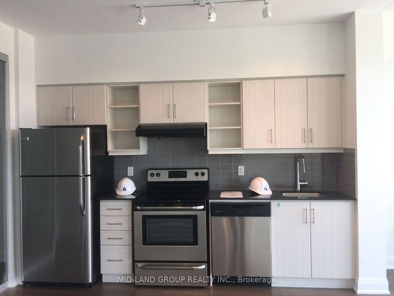 home for lease on 312-160 Vanderhoof Avenue