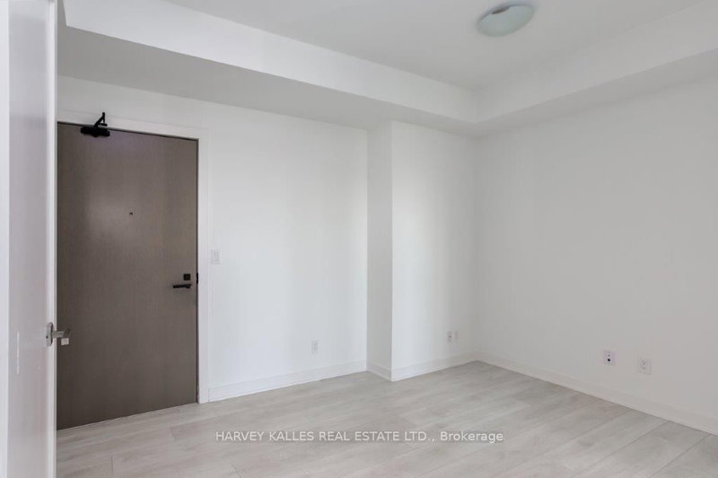 711 - 223 St Clair Ave W, Toronto, M4V 1R3 | Image 2