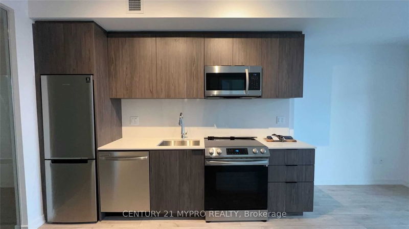 home for lease on 908-50 Power Street