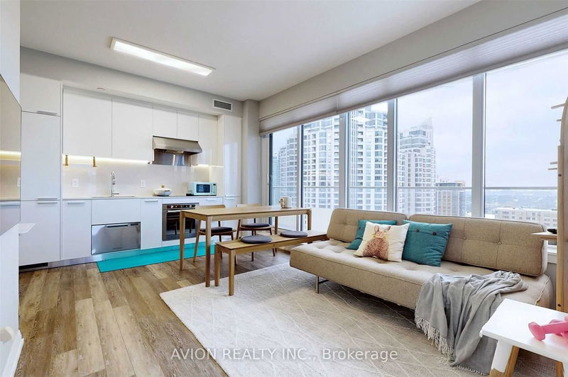 home for lease on 2002-75 Canterbury Place