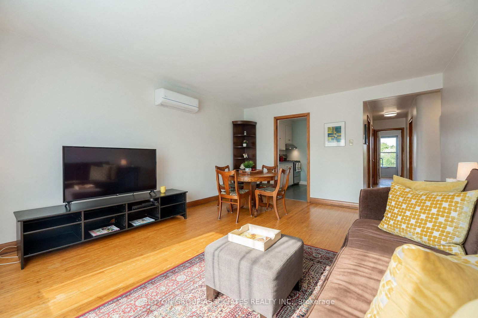 Listing Image 18