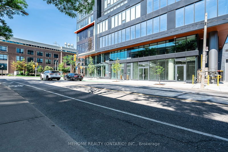 home for lease on 1303-203 College Street