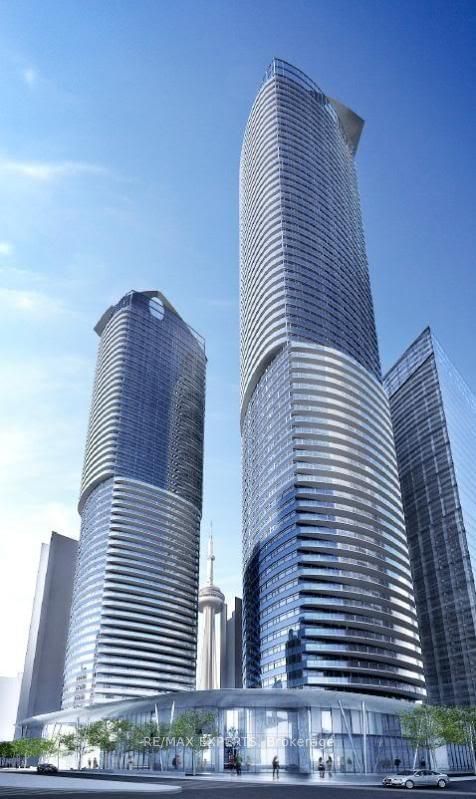home for lease on 4607-12 York Street