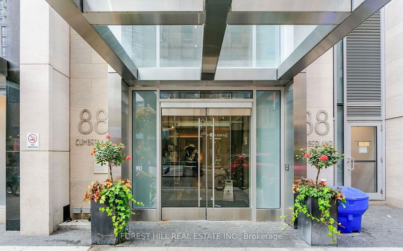 home for lease on 1802-88 Cumberland Street
