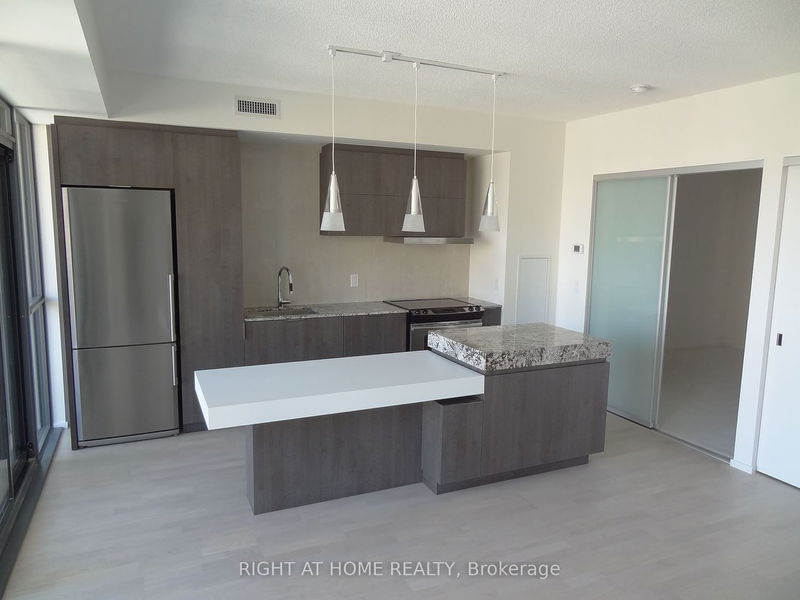 home for lease on 1308-101 Charles Street E