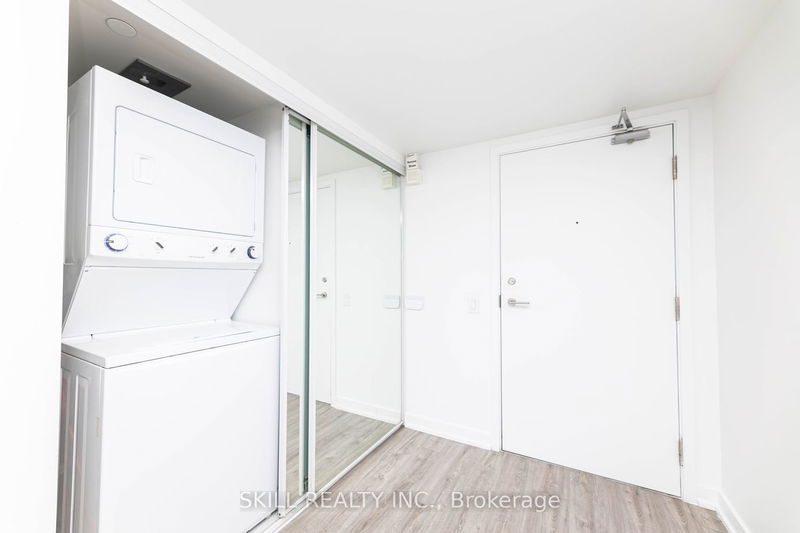  908 - 72 Esther Shiner Blvd  Toronto, M2K 0C4 | Image 23