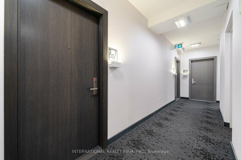 Room1