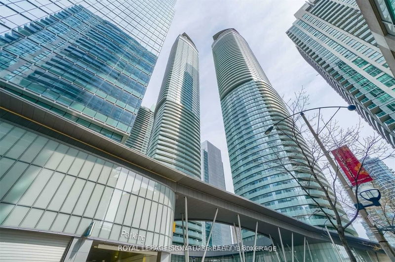 home for lease on 4602-12 York Street