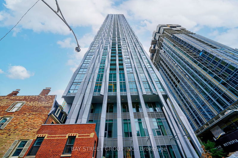 home for sale on 1904-1 Yorkville Avenue