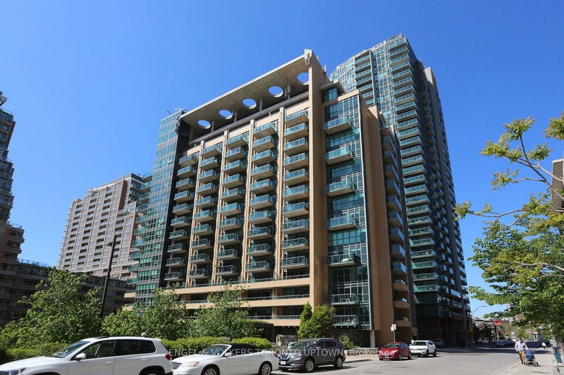 home for lease on 313-69 Lynn Williams Street