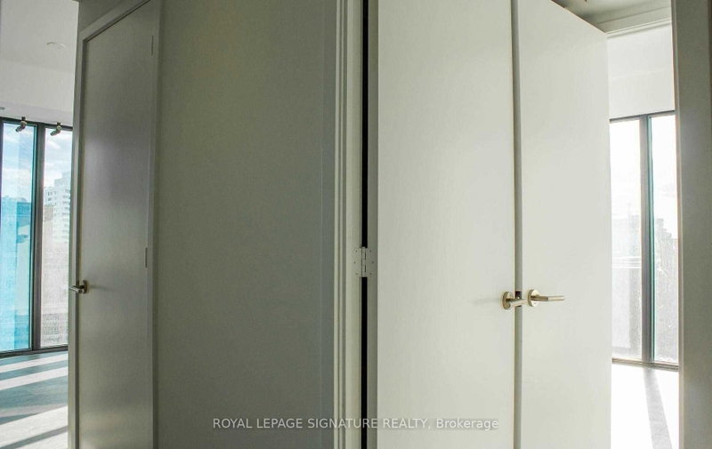 Room2