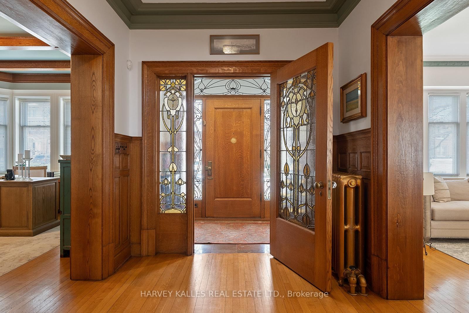 Listing Image 3