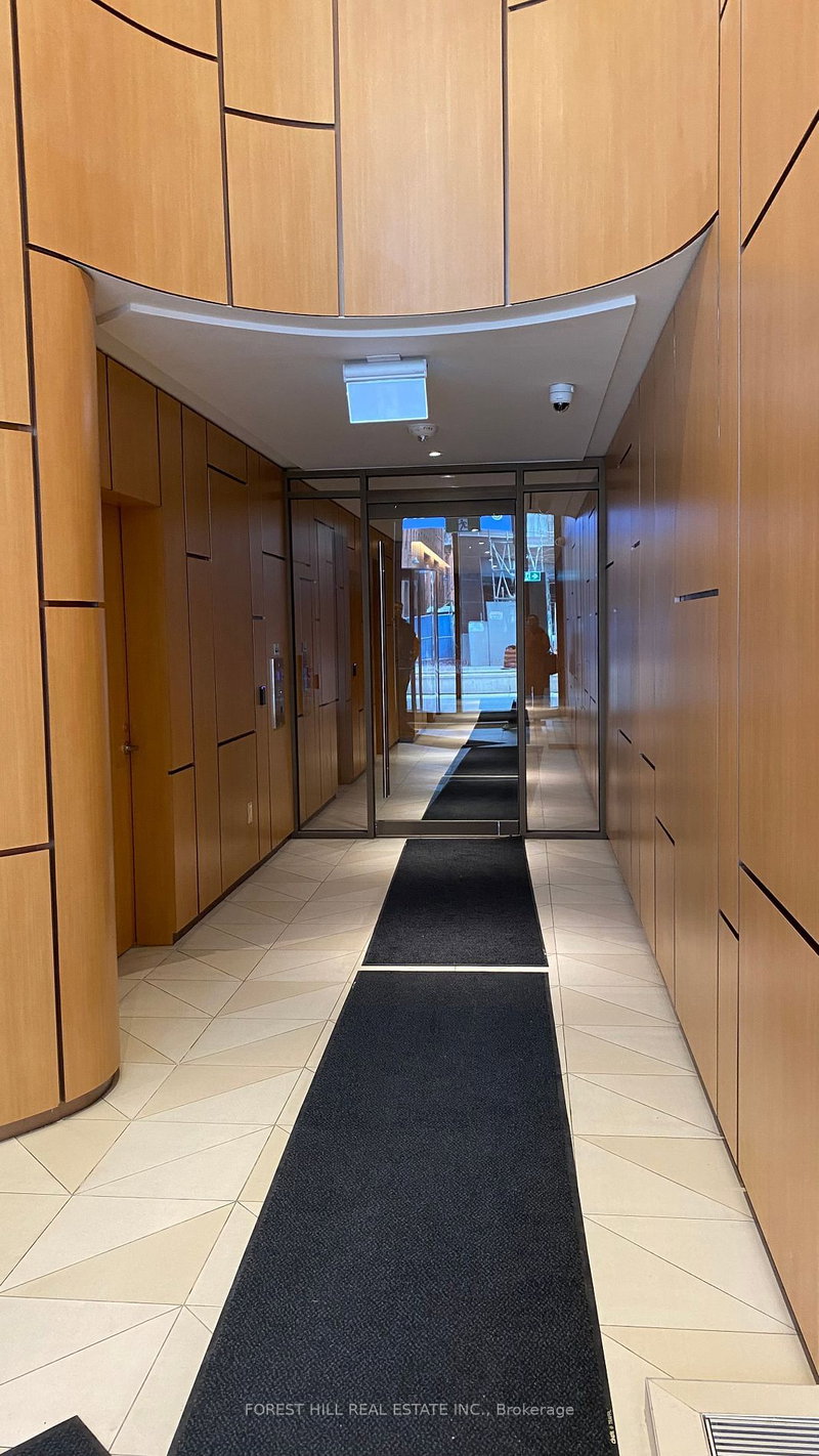 313 - 15 Wellesley St W, Toronto, M4Y 0G7 | Image 3