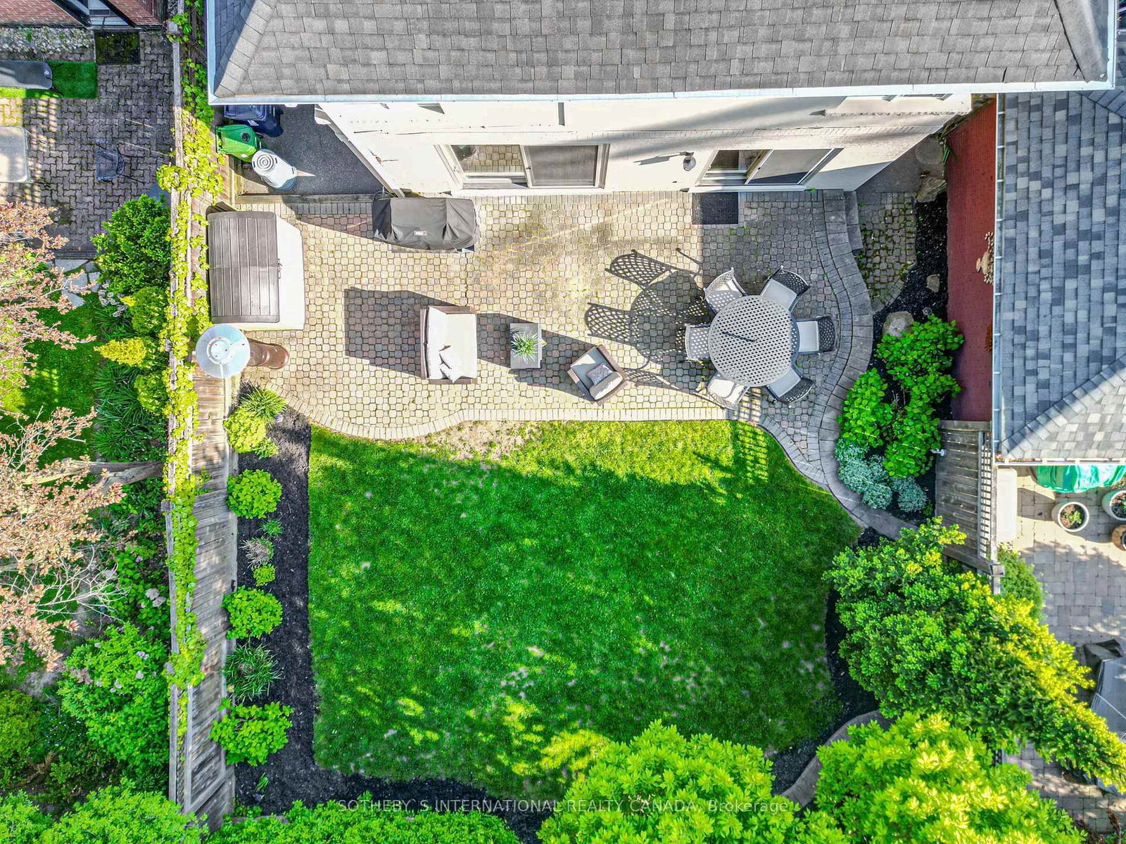 Listing Image 32