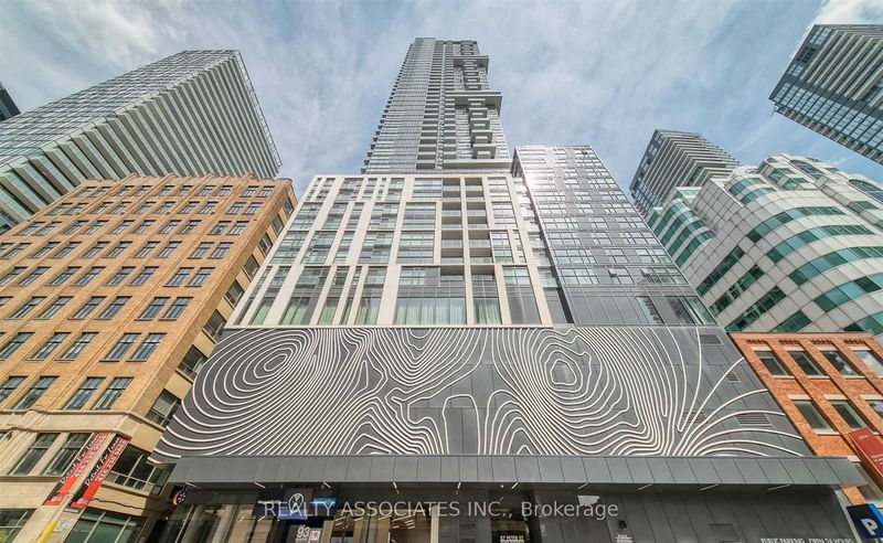 home for sale on 1506-87 Peter Street