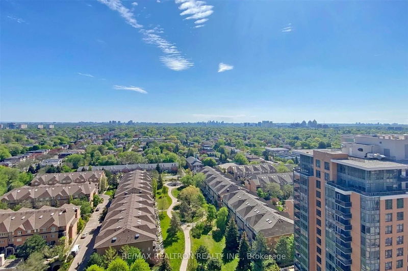home for lease on 1801-10 Northtown Way