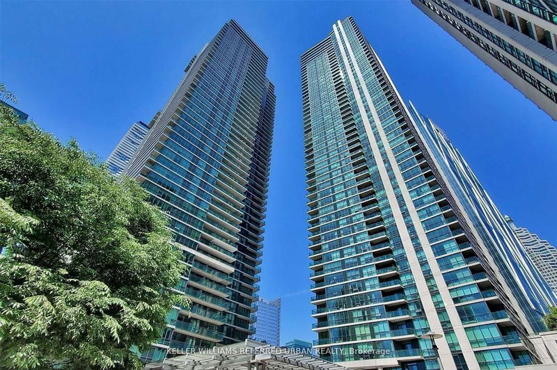 home for lease on 2606-18 Harbour Street